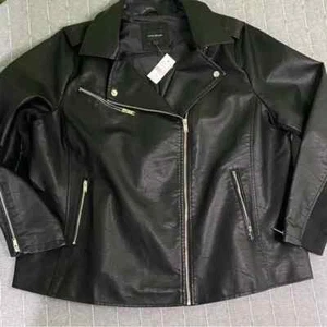 Lane Bryant Plus Size 22/24 Classic Black Moto Jacket NWT - Picture 1 of 6