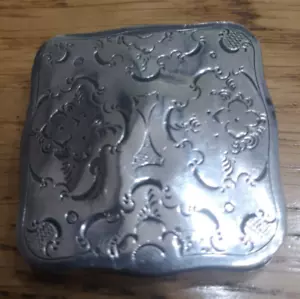 Antica scatola argento fiuto o pillola, decorativa - Foto 1 di 6