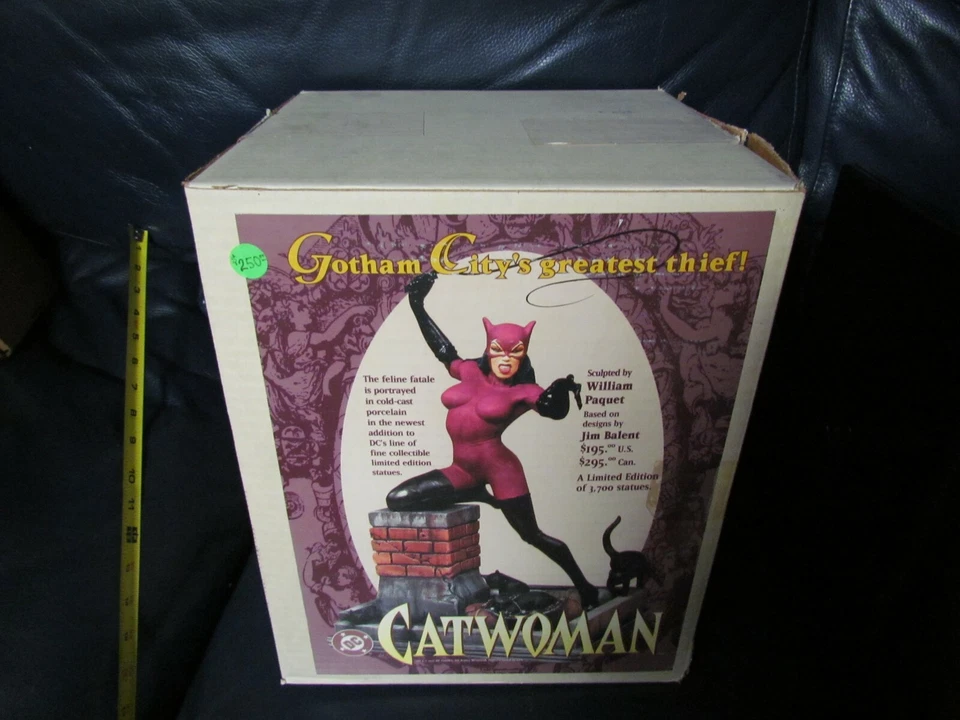 Catwoman Gotham City's Greatest Thief Figure Statue Limited Edition 3,700 Paquet - Image 1 of 4