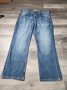 Wrangler Retro Jeans Mens 38x32 Blue Relaxed Boot Denim Cowboy Western Cotton - Picture 1 of 8
