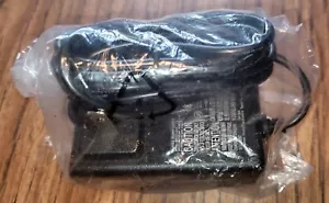 NEW & SEALED GENUINE INNOV SWITCHING POWER SUPPLY - 12.0V 2.5A - IVP1200-2500 - Picture 1 of 2
