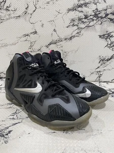 Nike Lebron XI 11 GS Miami Nights Kids Size 4.5 (621712 002) * Sole Separation - Picture 1 of 5