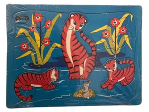 Vintage Karton Fuzzy Tiger Puzzle Built Rite. Orange Tiger Mama und Baby Jungen - Bild 1 von 2