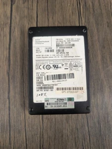 SSD SAS HPE SAMSUNG PM1633a 1,92 To 2,5" 12 Gpbs/512b/s, EXCELLENT ÉTAT 100% - Photo 1/2
