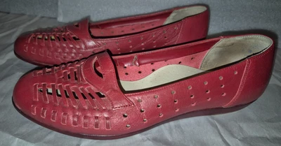 Zapatos informales planos de cuero rojo suave tejido de canasta para mujer talla 9 M Foto 1 de 4