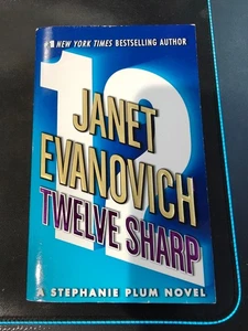 Twelve Sharp (A Stephanie Plum Novel) (Stephanie Plum Novels) - VERY GOOD - Picture 1 of 1