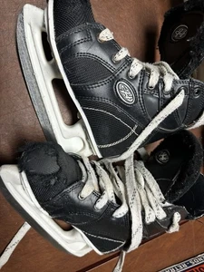 Hespeler GPS 250 Junior Hockey Schlittschuhe Größe 13J - gebrauchte Schlittschuhe für Kinder - Bild 1 von 8
