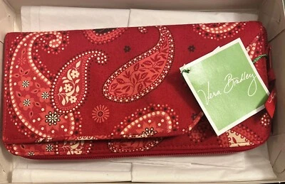 Vera Bradley Organizer New - Image 1 of 4