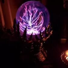 Leuchtende Halloween-Kristallkugel magische Schädel-Finger-Plasmakugel