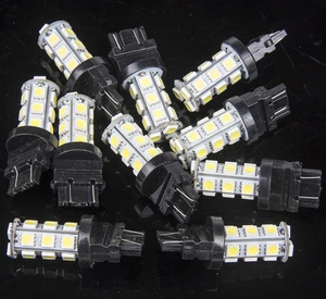 10Pcs 3157 White 18SMD 5050 Reverse Back Up/Tail/Brake/Stop/Turn LED Light Bulbs - Bild 1 von 6