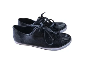 Schwarze Damen-Sneaker Leinwände Größe UK 4 YD  - Bild 1 von 5