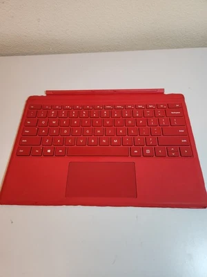 Microsoft 1725 Tipo Cubierta Roja para Surface Pro 3,4,5,6,7 Teclado Retroiluminado USADO Foto 1 de 4