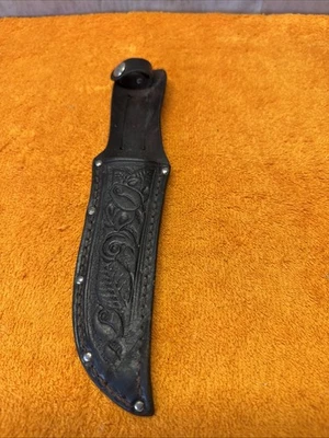 Funda de cuero negra H•Vintage sin marca. "Longitud de hoja de 6"" 10"" en total". Foto 1 de 4