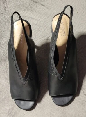 Zapato de salón ALFANI CEAL de cuero negro con correa de tacón cuadrado, talla 9,5, nuevo sin etiquetas Foto 1 de 4