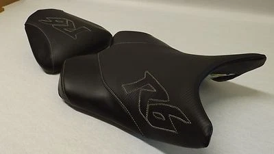 YAMAHA 08/09/10/11/12/13/14 YZF R6 BLACK C.F. FRONT & BACK CUSTOM SEAT COVERS - Image 1 of 4