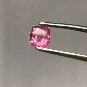 1,30 Karat natürlicher rosa Saphir guter Glanz loser Edelstein aus Sri Lanka - Bild 1 von 18