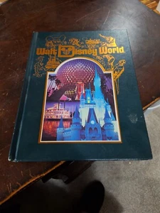 VINTAGE 1986 WALT DISNEY WORLD SOUVENIR HARDCOVER BOOK Magic Kingdom Epcot - Bild 1 von 4