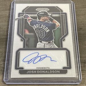 2022 Prizm Baseball Signatures Auto #S-JD Josh Donaldson  - Minnesota Twins