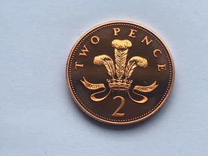 Simply Coins~1982 PROOF TWO 2 PENCE COIN - Picture 1 of 5