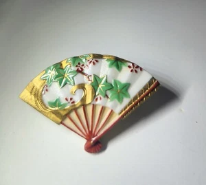 1950s Japan Toshikane hand painted porcelain & gold gilt Open Fan Brooch Pin MIB - Picture 1 of 11