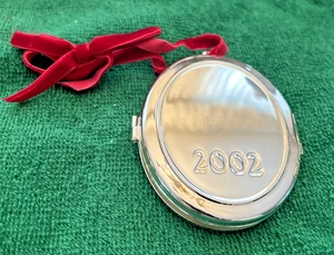 Pottery Barn Hinged Picture Ornament Dated 2002 Fits 2 Photos Silver - Picture 1 of 3