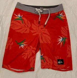 Quiksilver Higher Living 4 Way Stretch Boy's Red/Tropical Board Shorts Size 23" - Picture 1 of 7