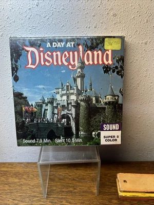 Película de colección Disney Super 8 mm “Un día en Disneyland” sellada nueva RARA - LEER Foto 1 de 4