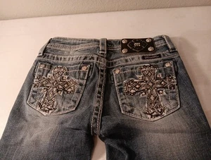 Miss Me Girls Size 10 Capri Jeans Style JK7047P. 24" Waist. 11" Inseam 20" Total - Picture 1 of 14