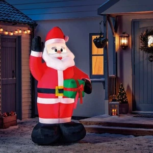 Inflatable Christmas Decoration 6ft 1.8m Santa with Gift - Used Boxed - Picture 1 of 6