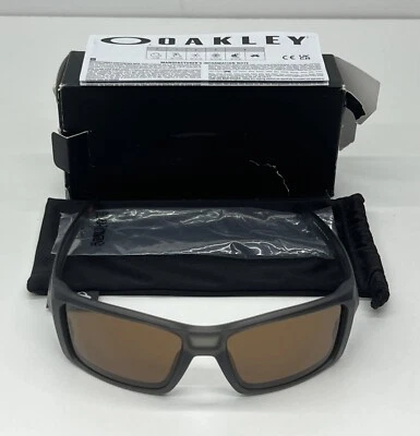 OAKLEY HELIOSTAT 9231-1661 Matte Grey Smoke Frame, Prizm Bronze Lenses DMG BOX - Image 1 of 4