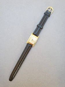 Damenuhr goldfarben - rechteckig - Lederband - ungetragen - Bild 1 von 8