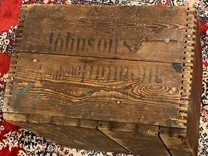 1890s Johnson's American Anodyne medicine crate wooden box dovetailed Boston MA - Picture 1 of 6