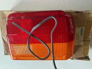 Mini Metro New Rear light lens - offside RHS Genuine Austin Rover part boxed - Picture 1 of 12