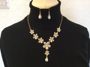 Fabulous Multi-coloured, Multi-Faceted Necklace & Matching Earrings - Picture 1 of 2