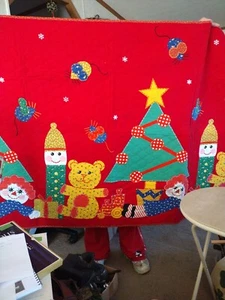 Handmade Kids Christmas Tree, Gifts, Teddy Bears Quilt Toddler Crib Size Blanket - Picture 1 of 2