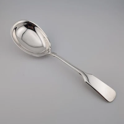 International 1810 Sterling Silver Salad Serving Spoon - 8 1/4"- No Monogram - Image 1 of 3