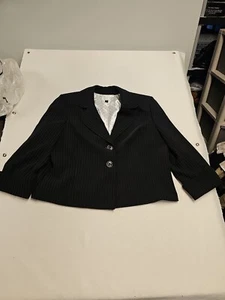 Tahari Arthur S. Levine Blazer Size 18 Lined Black White Striped Crop 2 Button - Picture 1 of 8