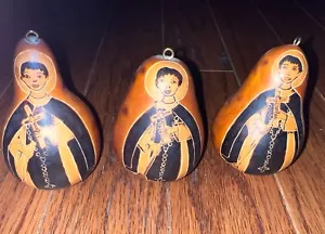 3 Peruvian Unique Ornaments, Decorated Gourds - Picture 1 of 7