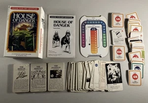 Elige tu propio juego de mesa de aventura • House of Danger, R. A. Montgomery - Imagen 1 de 7