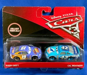 Bobby Swift & Cal Weathers Pixar Cars 3 PISTON CUP RACERS PAQUETE DE 2 - 2016 - DXW03 - Imagen 1 de 9