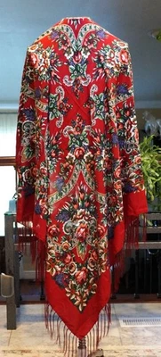 Russian Pavlovo Posad SHAWL WOOL 56x56" or 140cm x 140cm - Image 1 of 4