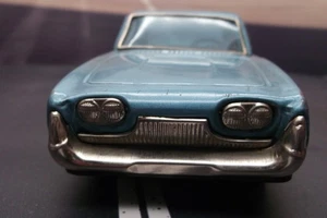 Blechspielzeug Bandai Ford Taunus 17M, P3 "Badewanne" 50er Jahre mit Schwungrad - Bild 1 von 9