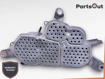 Audi A4 2.0 2009-2016 evaporación de combustible bote de carbón 8K0201801C fabricante de equipos originales Foto 1 de 4