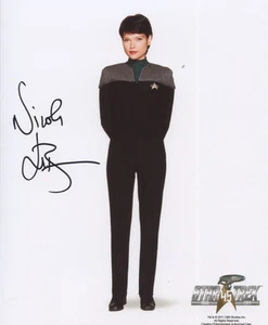 Nicole De Boer Autograph Star Trek Deep Space Ship Enterprise Autograph - Picture 1 of 1
