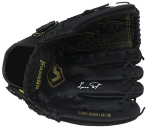 Luis Tiant (RED SOX) Signed Franklin Black Baseball Fielders Glove - (SS COA) - Picture 1 of 1
