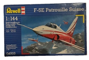 Patrulla Revell F-5E Suiza 04003 escala 1:144 - Imagen 1 de 1