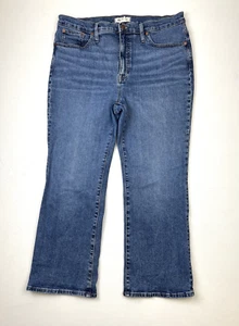 Madewell Cali-Demi Boot Damenjeans 32 mittlere Waschung kurz/geschnitten 26" Schrittlänge - Bild 1 von 5