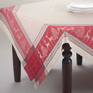 Red w Beige Jacquard Reindeer Christmas Tree Border Holiday Tablecloth 70 sq - Picture 1 of 2