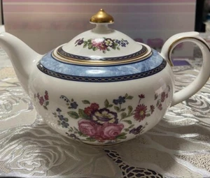 Royal Doulton Centennial Rose Teapot Tea Pot - Picture 1 of 9