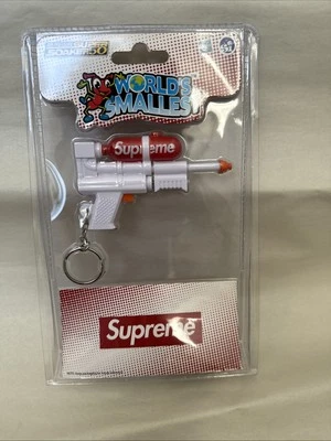 Llavero Supreme Super Soaker 50 Water Blaster SS19 NUEVO El más pequeño del mundo Foto 1 de 4